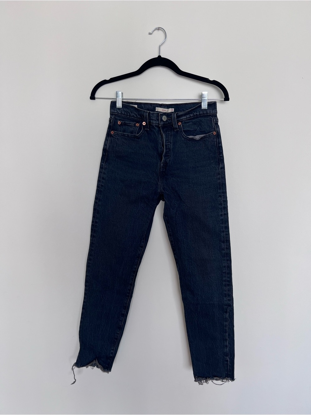 Levi Wedgie Fit Ankle Jeans Frayed Hem